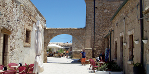 Marzamemi: p.zza regina Margherita